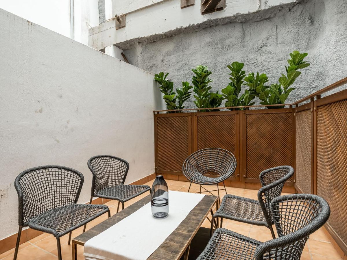 Limehome Granada Calle Santa Ana Екстер'єр фото