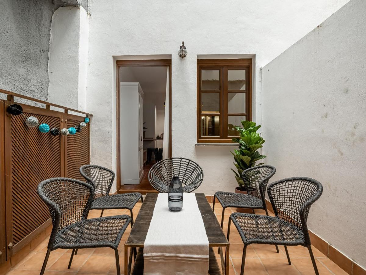Limehome Granada Calle Santa Ana Екстер'єр фото